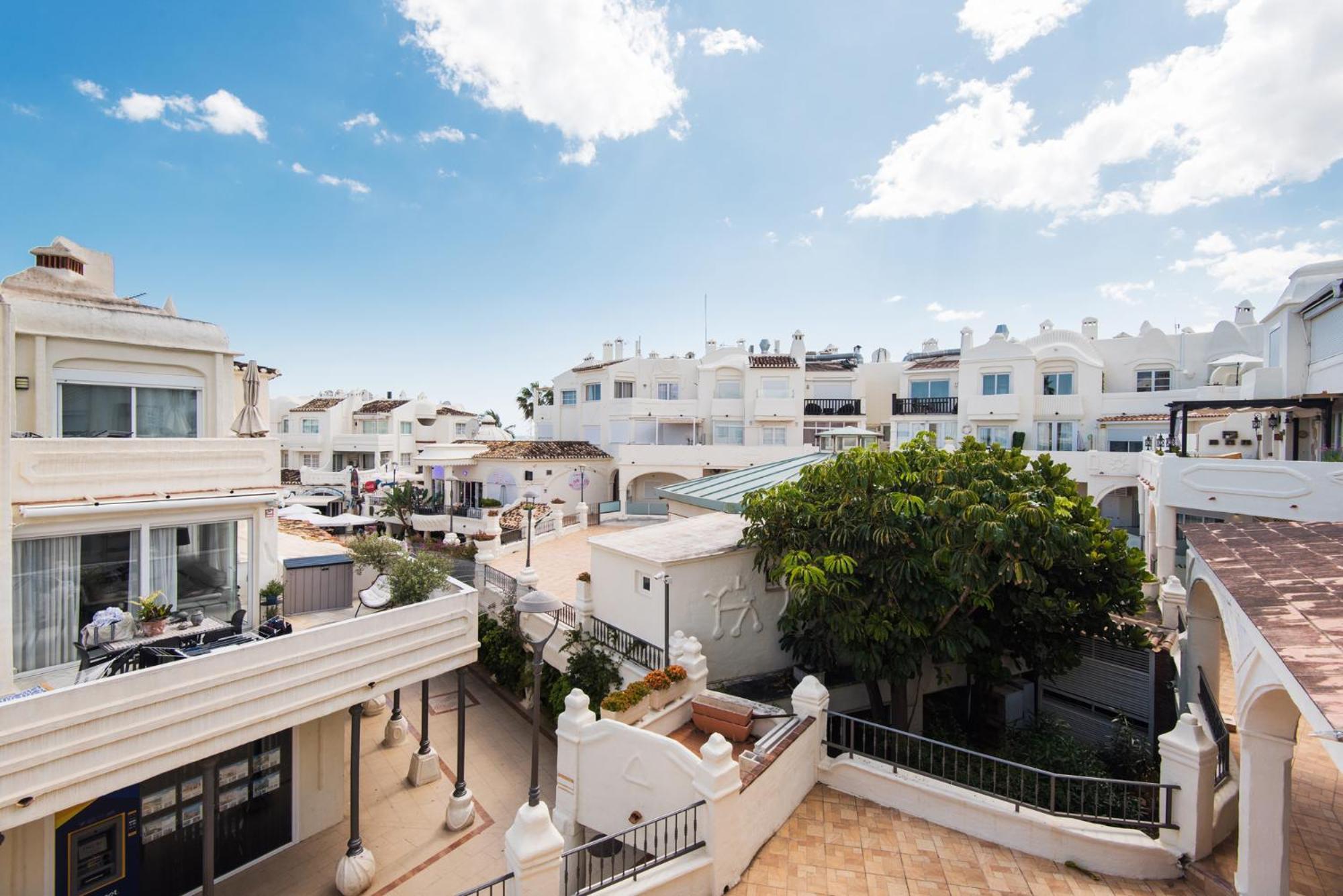 Apartmento En La Pequena Venecia, Puerto Marina Benalmadena Bagian luar foto