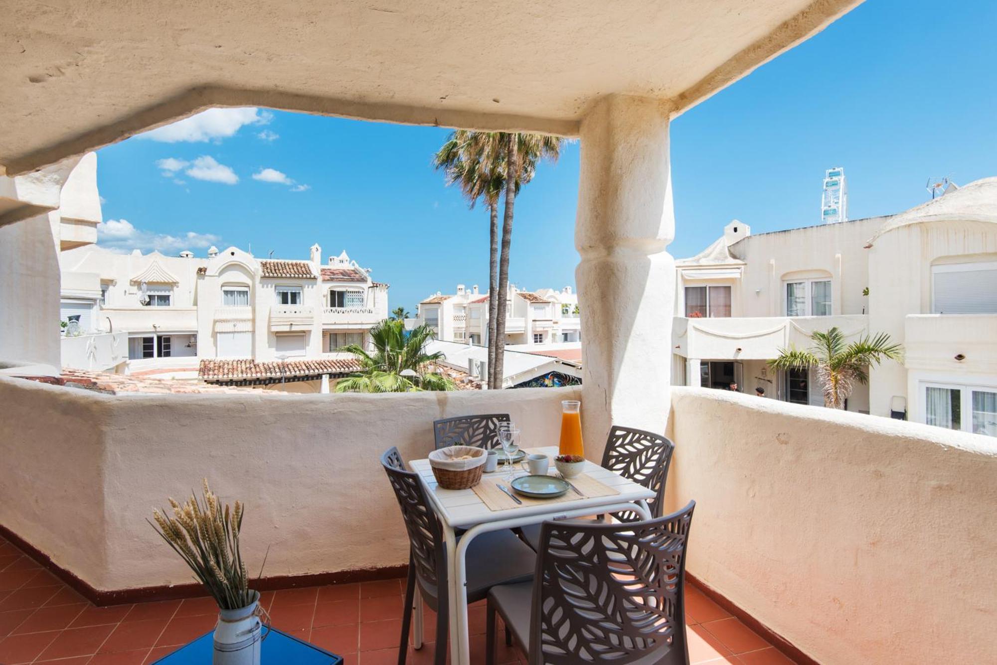 Apartmento En La Pequena Venecia, Puerto Marina Benalmadena Bagian luar foto