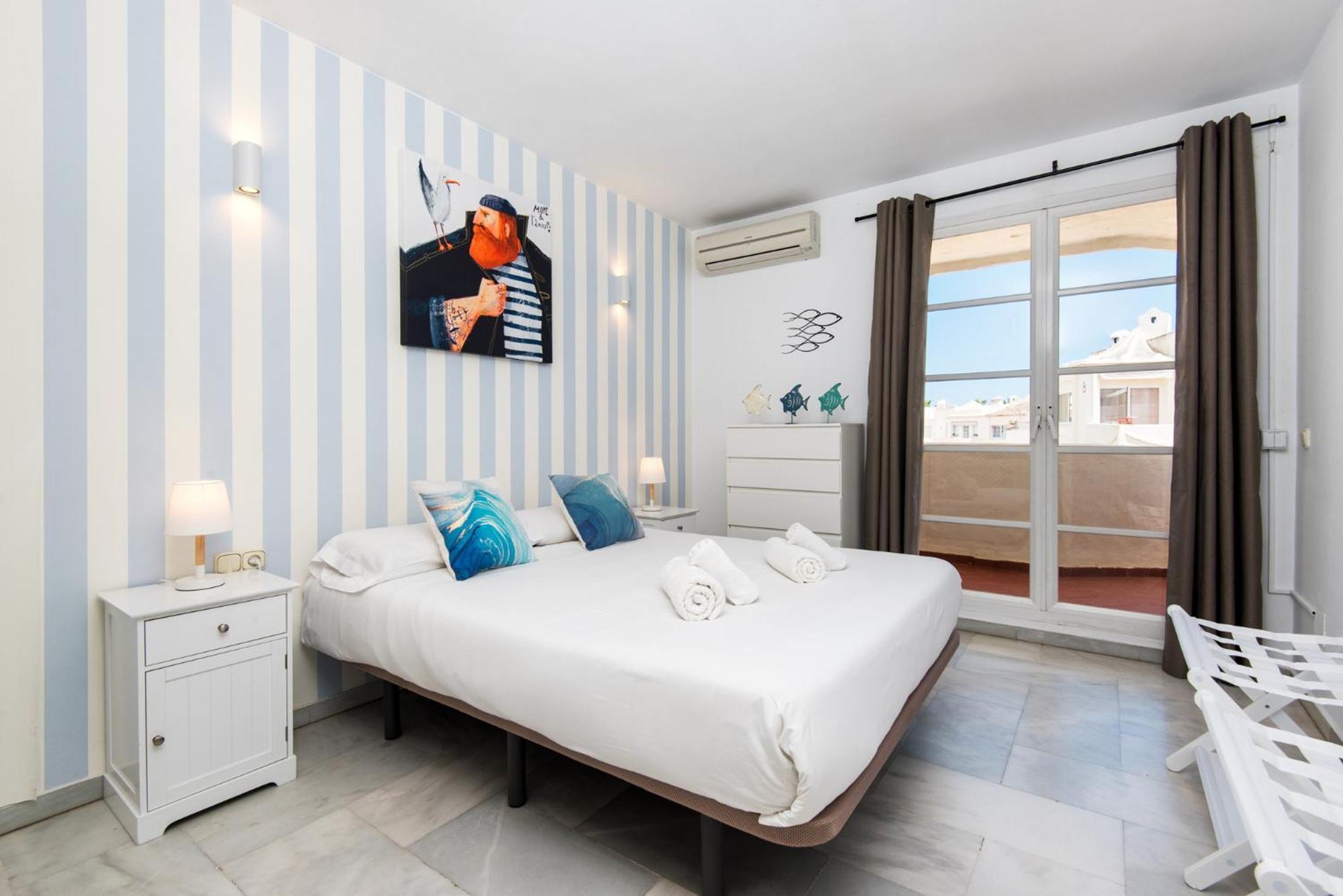 Apartmento En La Pequena Venecia, Puerto Marina Benalmadena Bagian luar foto